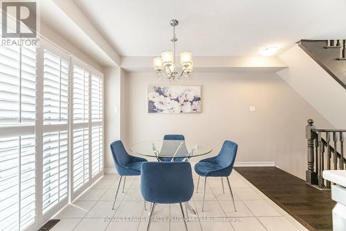 9 Dorchester Terrace, Hamilton, ON - Indoor Photo Showing Dining Room