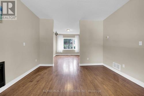 31 Gibson Avenue, Hamilton, ON - Indoor Photo Showing Other Room