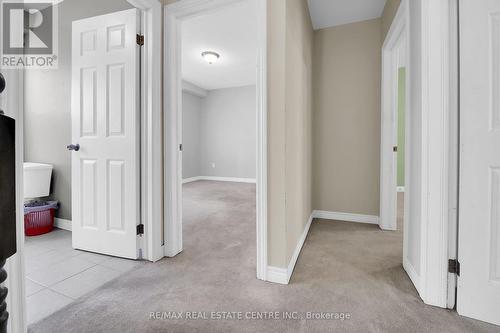 31 Gibson Avenue, Hamilton, ON - Indoor Photo Showing Other Room