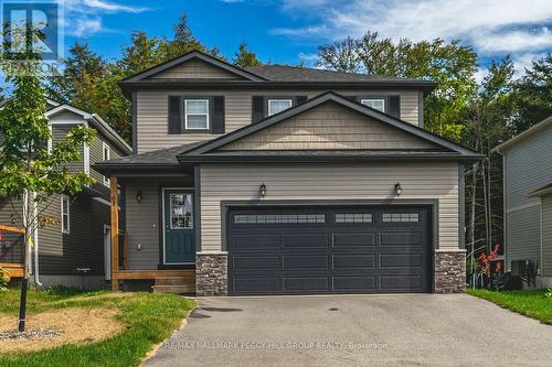 61 Quinn Forest Drive, Bracebridge, ON - Outdoor With Facade