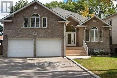 61 Fergus Avenue, Richmond Hill, ON - Outdoor With Facade