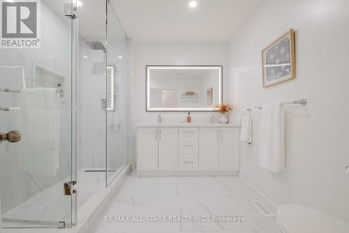 3009 Bur Oak Avenue, Markham, ON - Indoor Photo Showing Bathroom