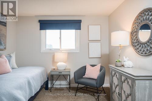 586 Hayward Crescent, Milton, ON - Indoor Photo Showing Bedroom