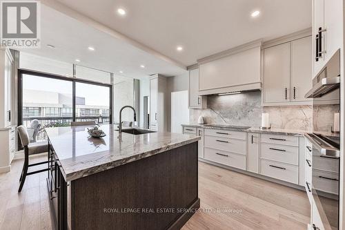 Ph2 - 2170 Marine Drive, Oakville, ON - Indoor Photo Showing Kitchen With Upgraded Kitchen