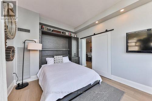 Ph2 - 2170 Marine Drive, Oakville, ON - Indoor Photo Showing Bedroom