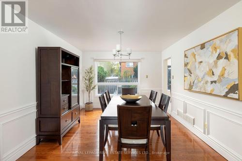 164 Warner Drive, Oakville, ON - Indoor Photo Showing Dining Room