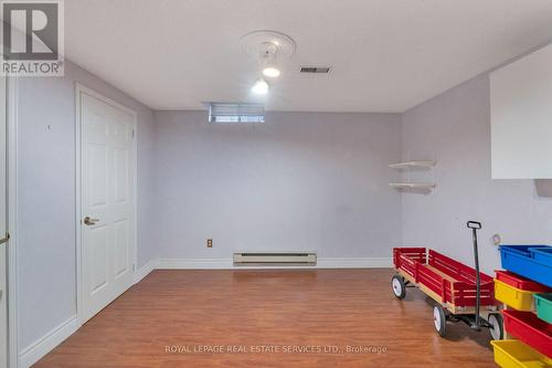 164 Warner Drive, Oakville, ON - Indoor Photo Showing Other Room