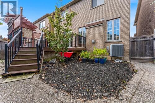 4644 Kearse Street, Burlington, ON - Outdoor