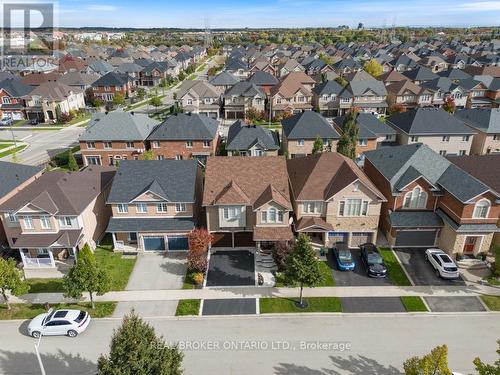 4644 Kearse Street, Burlington, ON - Outdoor With Facade