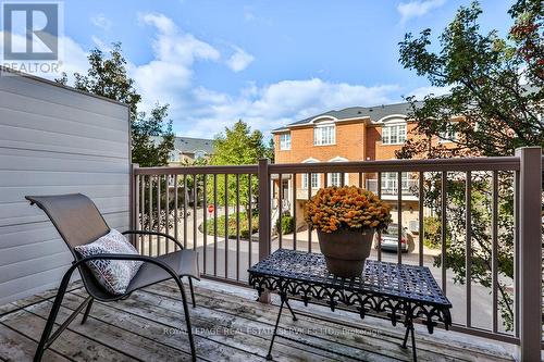 55 - 1169 Dorval Drive, Oakville, ON - Outdoor With Exterior