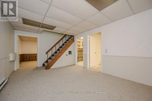 120 Ulster Drive, Oakville, ON - Indoor Photo Showing Other Room