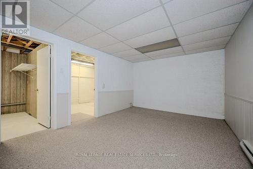 120 Ulster Drive, Oakville, ON - Indoor Photo Showing Other Room