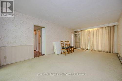 120 Ulster Drive, Oakville, ON - Indoor Photo Showing Other Room