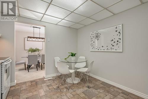 3532 Pitch Pine Crescent, Mississauga, ON - Indoor Photo Showing Dining Room