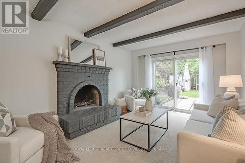 3532 Pitch Pine Crescent, Mississauga, ON - Indoor Photo Showing Living Room With Fireplace