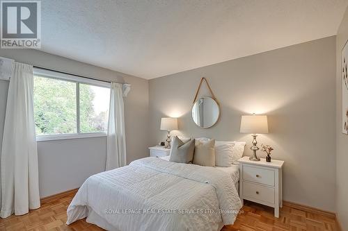 3532 Pitch Pine Crescent, Mississauga, ON - Indoor Photo Showing Bedroom