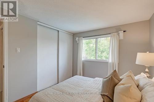 3532 Pitch Pine Crescent, Mississauga, ON - Indoor Photo Showing Bedroom