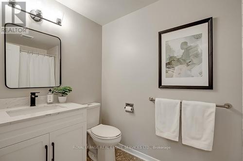 3532 Pitch Pine Crescent, Mississauga, ON - Indoor Photo Showing Bathroom