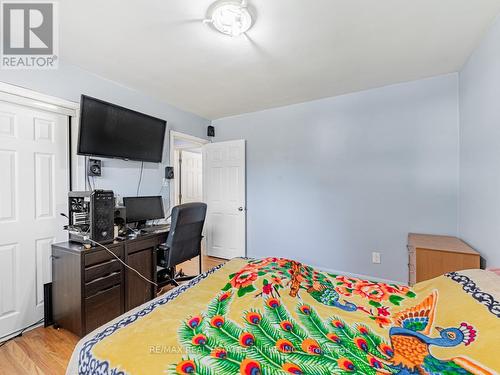 43 Ludgate Drive, Toronto, ON - Indoor Photo Showing Bedroom