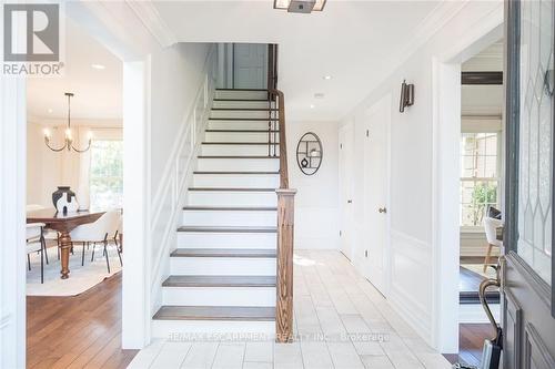 1512 Westbury Avenue, Burlington, ON - Indoor Photo Showing Other Room