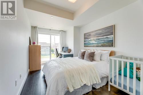 305 - 5005 Harvard Road, Mississauga, ON - Indoor Photo Showing Bedroom