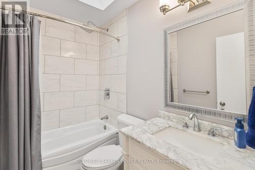 227 Ardsley Crescent, London, ON - Indoor Photo Showing Bathroom