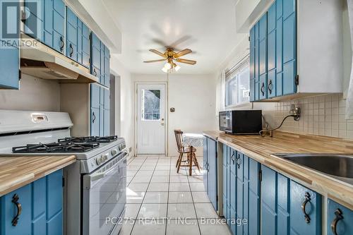 414 Odlum Drive, Woodstock, ON - Indoor Photo Showing Kitchen