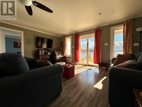 43 Munroe'S Pond, Lewisporte, NL - Indoor Photo Showing Living Room