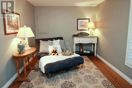 75 Wilmot Trail, Clarington, ON - Indoor Photo Showing Bedroom