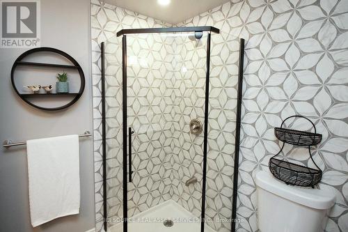 75 Wilmot Trail, Clarington, ON - Indoor Photo Showing Bathroom