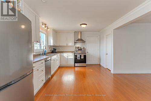 5516 County Road 90, Springwater, ON - Indoor Photo Showing Kitchen