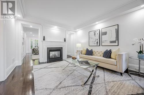 29 Rosedale Heights Drive, Toronto, ON - Indoor Photo Showing Living Room With Fireplace