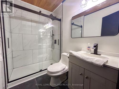 72229 Lakeshore Drive, Bluewater (Hay Twp), ON - Indoor Photo Showing Bathroom