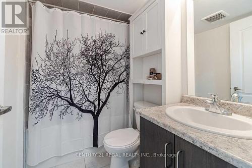 112 - 11 Applewood Lane, Toronto, ON - Indoor Photo Showing Bathroom