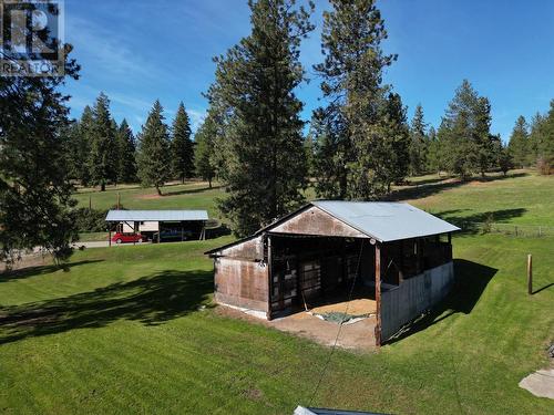 2150 Rashdale Road, Spallumcheen, BC - Outdoor With Backyard