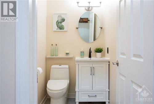 5 Halkirk Avenue, Kanata, ON - Indoor Photo Showing Bathroom