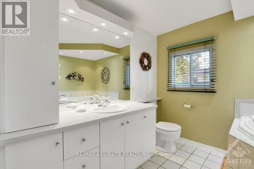 86 - 3535 St Joseph Boulevard, Ottawa, ON - Indoor Photo Showing Bathroom