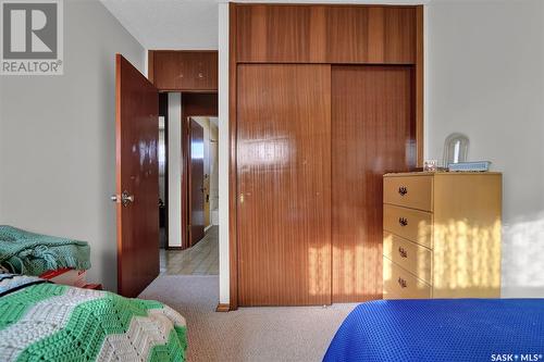 5832 Mayer Place, Regina, SK - Indoor Photo Showing Bedroom