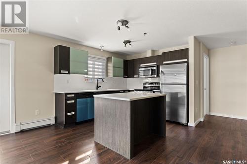 109 1510 Neville Drive, Regina, SK - Indoor Photo Showing Kitchen With Stainless Steel Kitchen