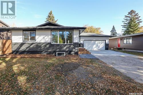 78 Deergrove Crescent, Regina, SK - Outdoor