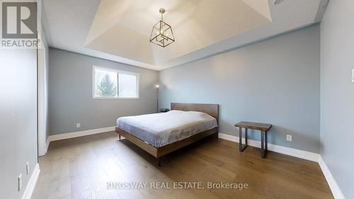 117 Primeau Drive, Aurora, ON - Indoor Photo Showing Bedroom