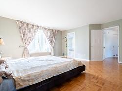 Master bedroom - 