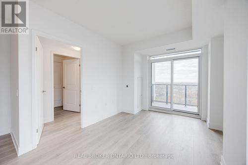 1502 - 202 Burnhamthorpe Road E, Mississauga, ON - Indoor Photo Showing Other Room