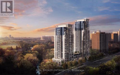 1502 - 202 Burnhamthorpe Road E, Mississauga, ON - Outdoor With View