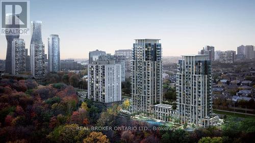 1502 - 202 Burnhamthorpe Road E, Mississauga, ON - Outdoor