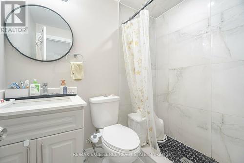 12 Cobblestone Court, Brampton, ON - Indoor Photo Showing Bathroom