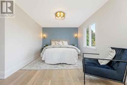 799 Coulson Avenue, Milton, ON - Indoor Photo Showing Bedroom