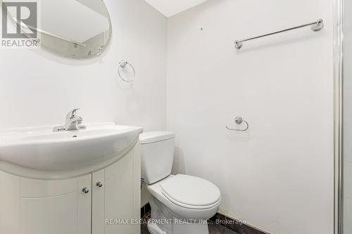 799 Coulson Avenue, Milton, ON - Indoor Photo Showing Bathroom