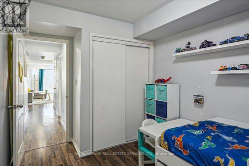 38 - 2480 Post Road, Oakville, ON - Indoor Photo Showing Bedroom