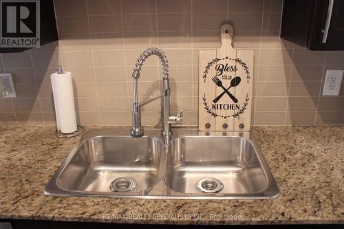 1505 - 4070 Confederation Parkway, Mississauga, ON - Indoor Photo Showing Kitchen With Double Sink